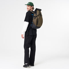 Aevor - Roll Pack Proof - 100% Recycled PET-bottles - Weekendbee - sustainable sportswear