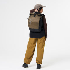 Aevor - Roll Pack Proof - 100% Recycled PET-bottles - Weekendbee - sustainable sportswear
