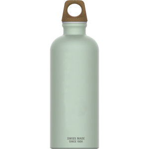 SIGG Traveller MyPlanet Bottle - 100% Recycled Aluminum Natural Green 0.6l