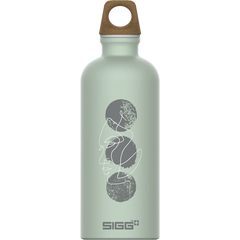 SIGG - Traveller MyPlanet Bottle - 100% Recycled Aluminum - Weekendbee - sustainable sportswear