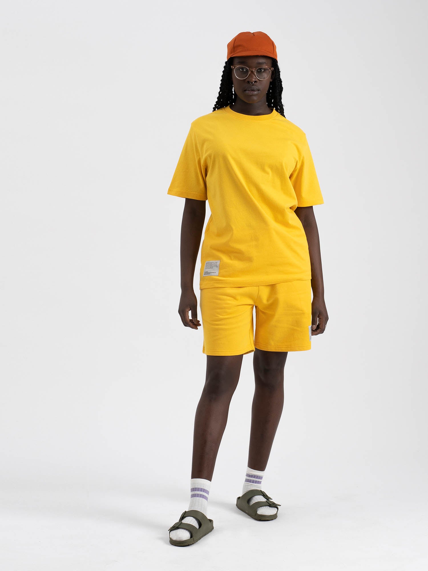 Pure Waste - Unisex Loose Fit Sweatshorts - Recycled cotton & Recycled polyester - Weekendbee - sustainable sportswear
