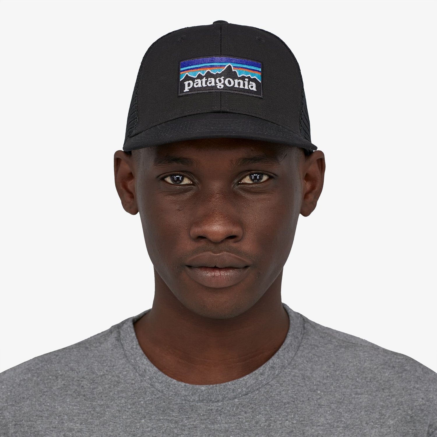 Patagonia Unisex P-6 Logo Trucker Hat – Weekendbee - premium sportswear