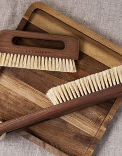 Steamery Vegan Pocket Brush - Oak & Sisal Care products