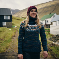 Fjällräven - Women's Övik Knit Roller Neck Sweater - 100% Wool - Weekendbee - sustainable sportswear