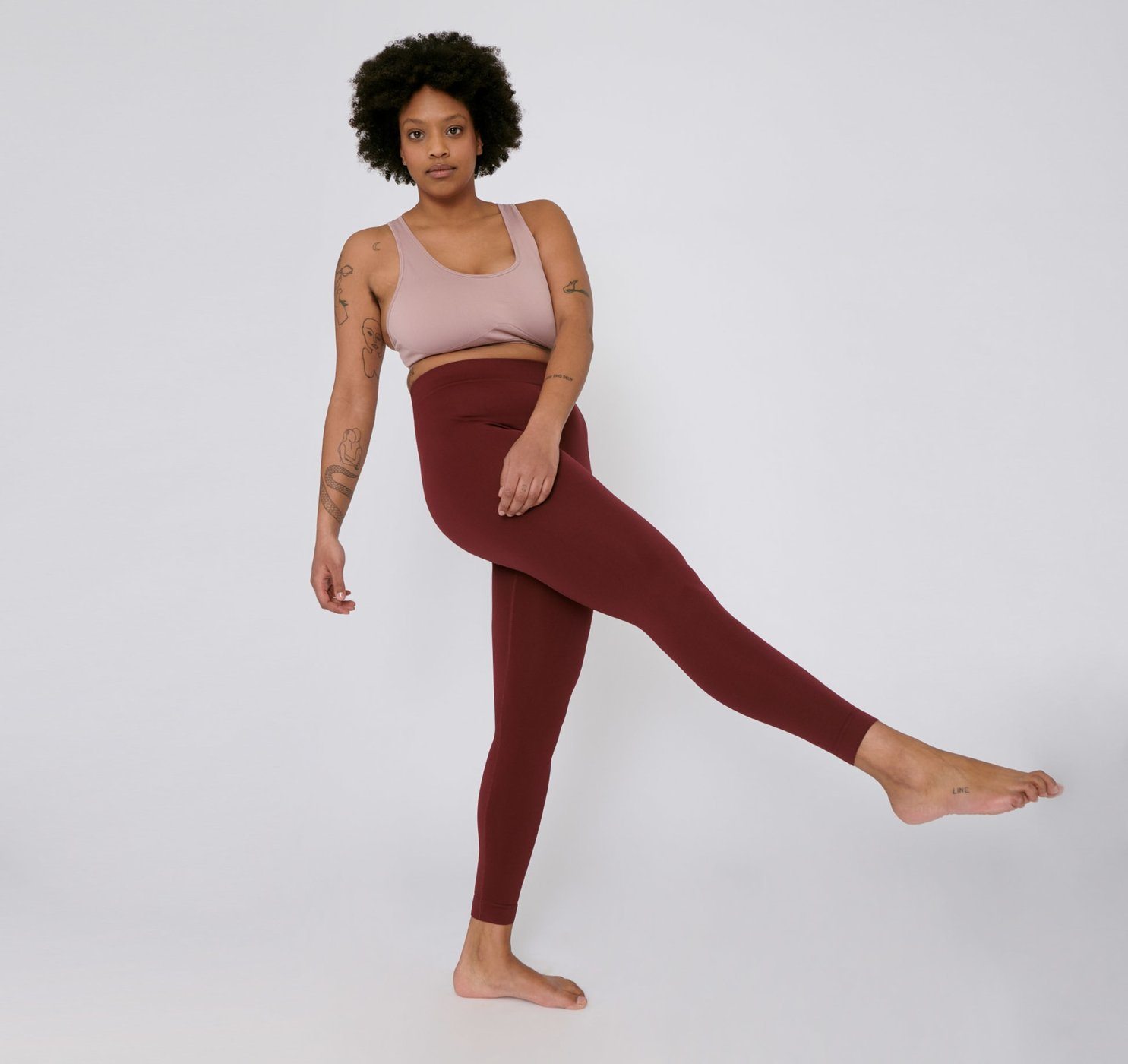 Organic Basics W's Active Seamless Leggings - Recycled Nylon Burgundy Pants