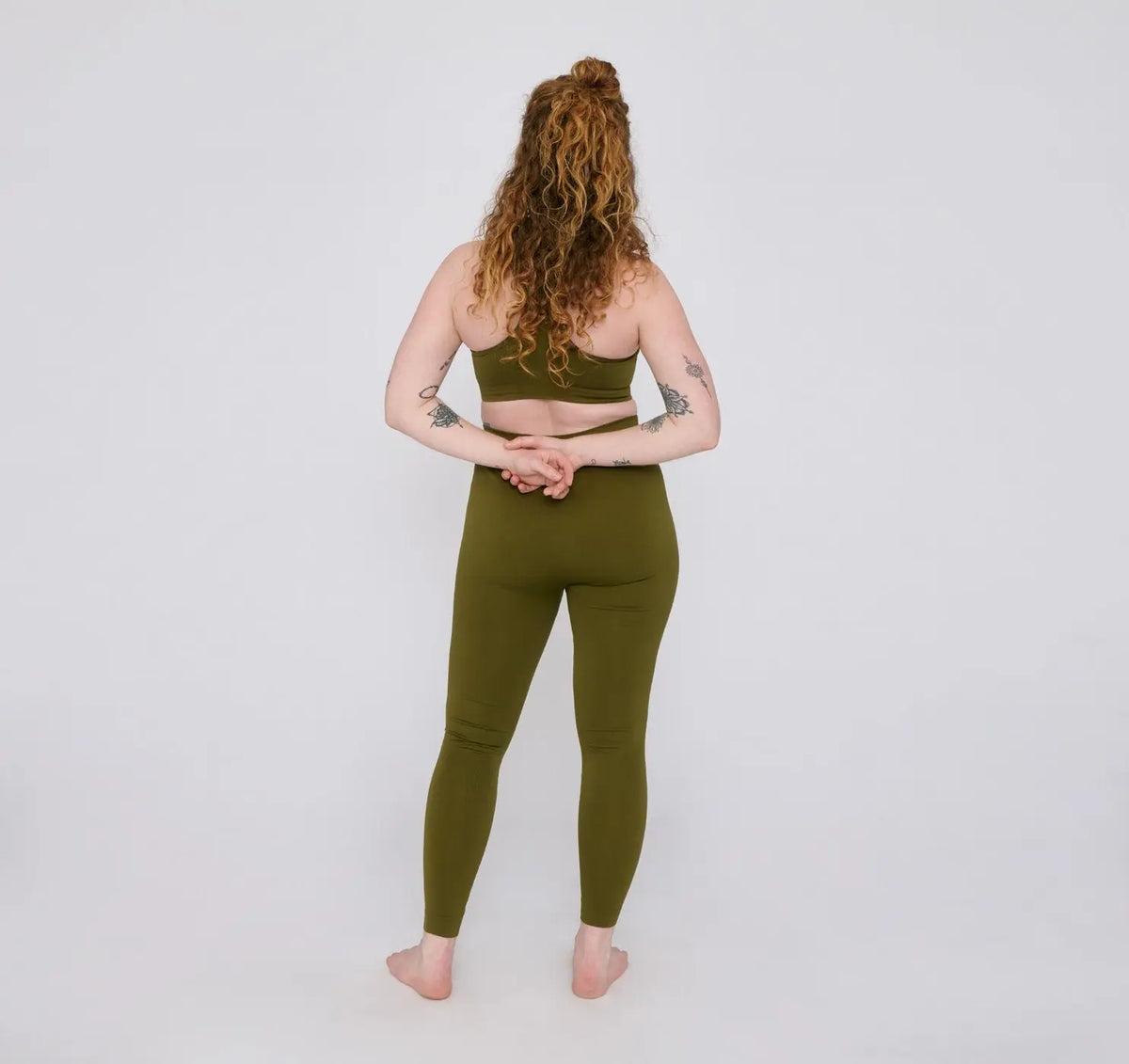 W's Active Seamless Leggings - Recycled Nylon Pants Organic Basics