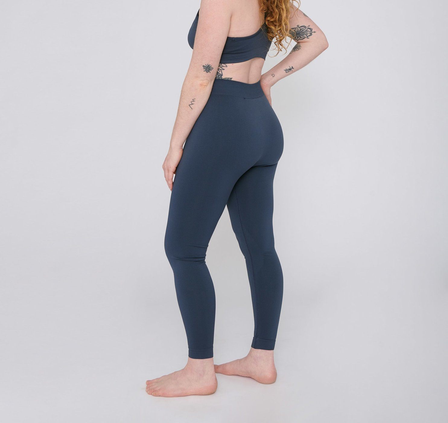 Organic Basics W's Active Seamless Leggings - Recycled Nylon Dusty Blue Pants