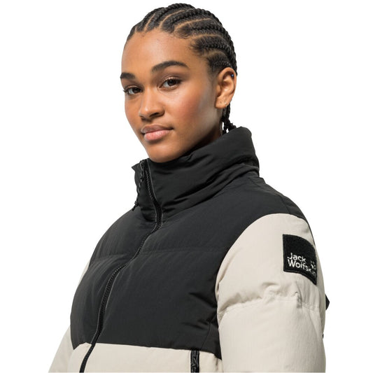Jack Wolfskin - W's Alex Down Jacket - Recycled PA & PET & RDS-certified Down - Weekendbee - sustainable sportswear