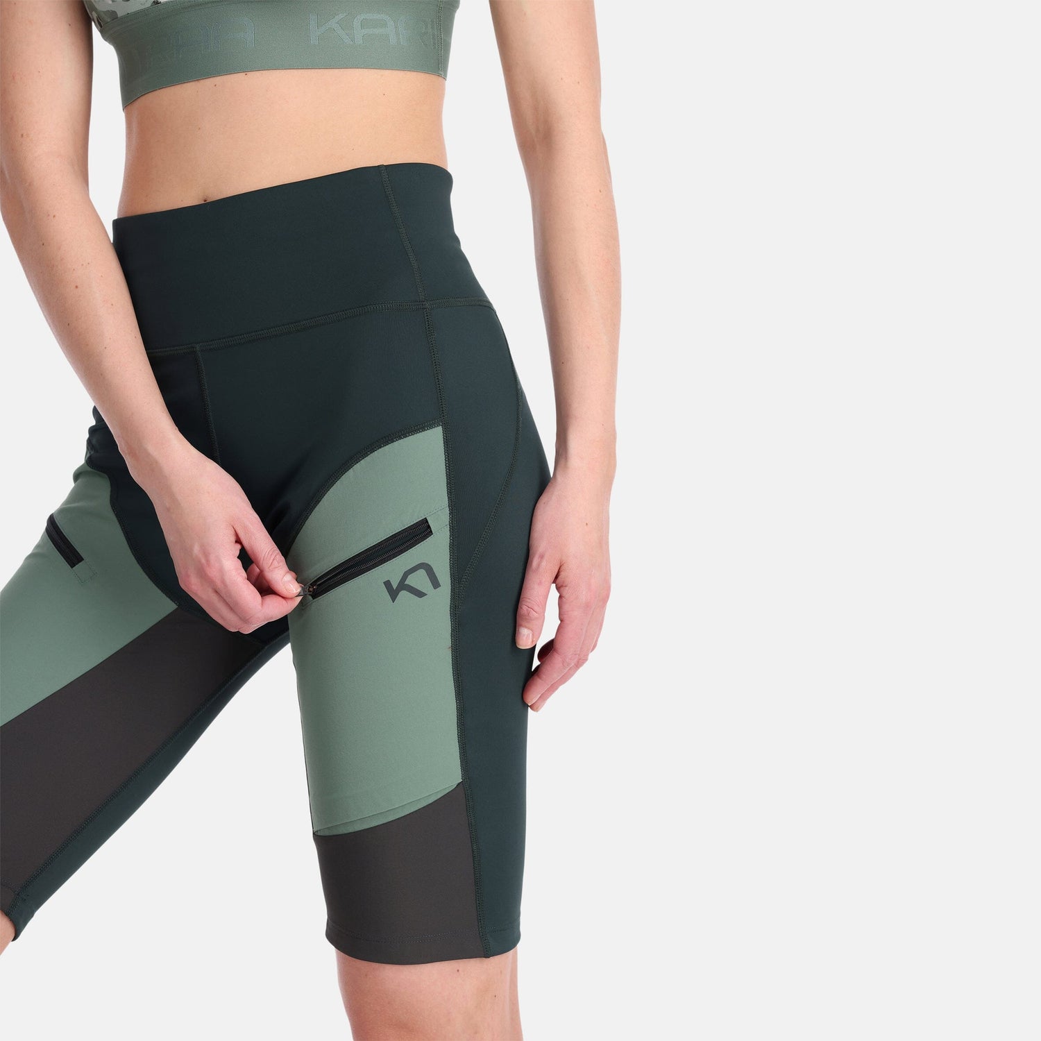 Kari Traa - W's Ane Hiking Shorts - Recycled Polyamide - Weekendbee - sustainable sportswear