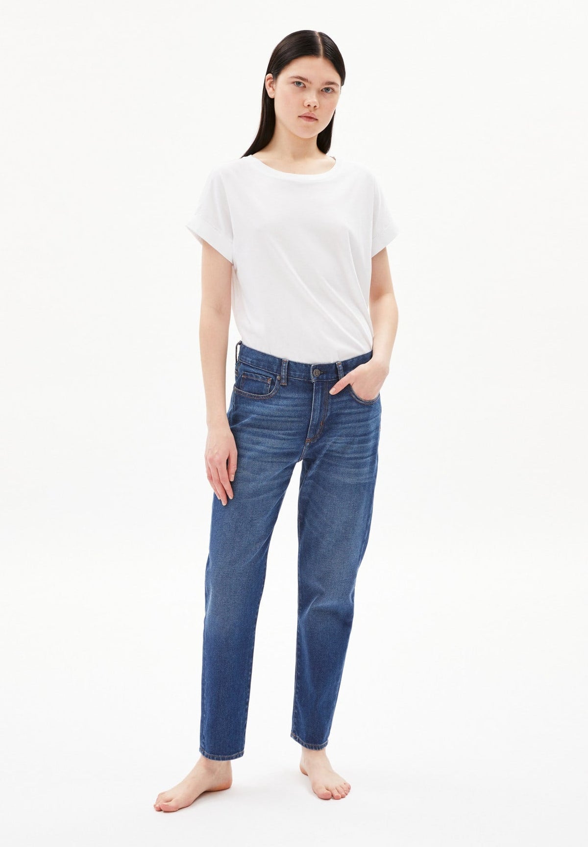Armedangels W's Cayaa - Tapered Boyfriend Fit Mid Waist - Organic cotton Pants