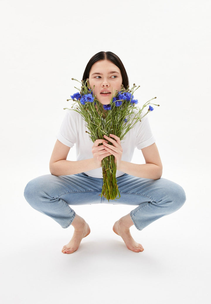 W's Cayaa - Tapered Boyfriend Fit Mid Waist - Organic cotton Pants Armedangels