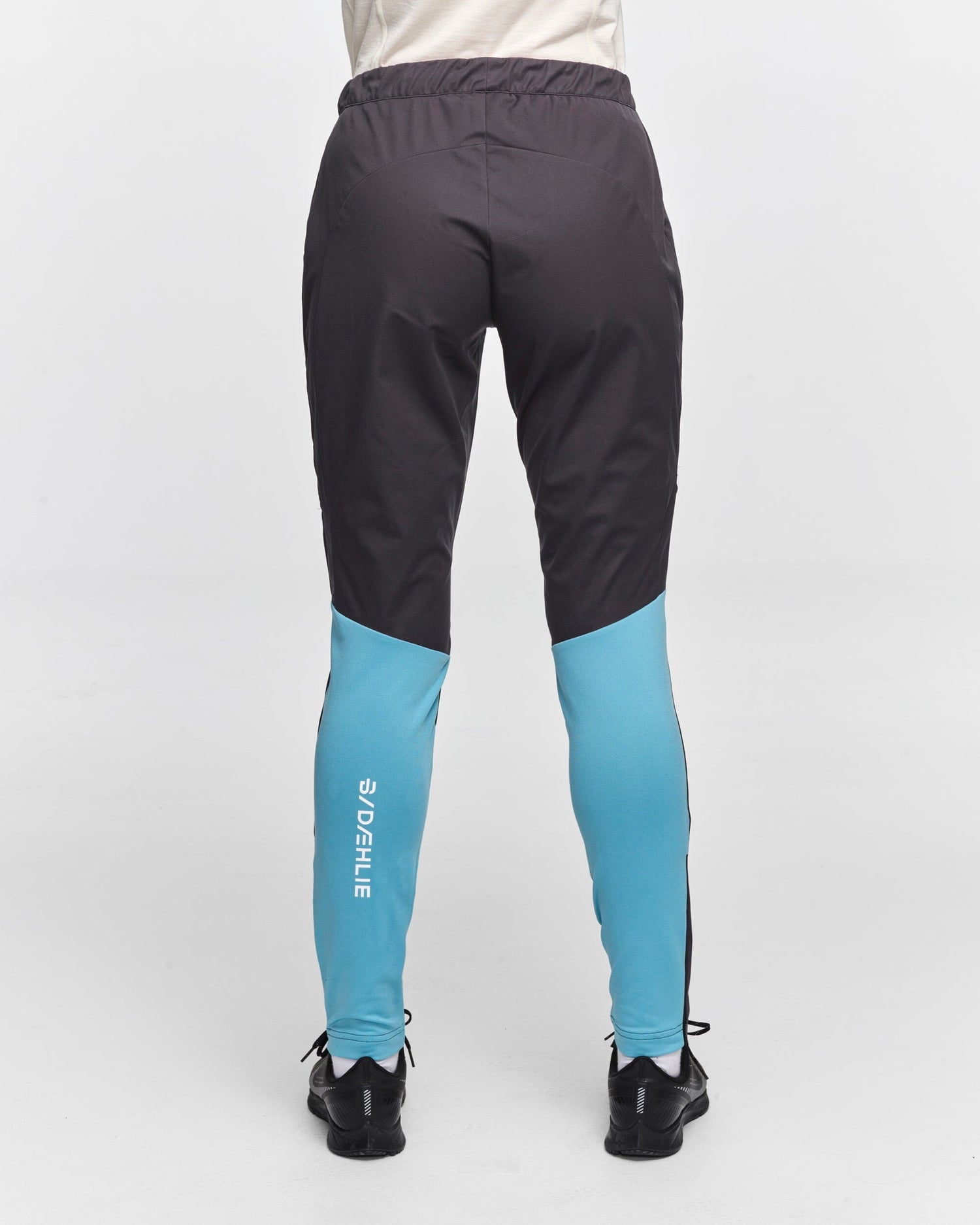DÆHLIE - W's Challenge Pants - Polyester & Recycled Polyester - Weekendbee - sustainable sportswear