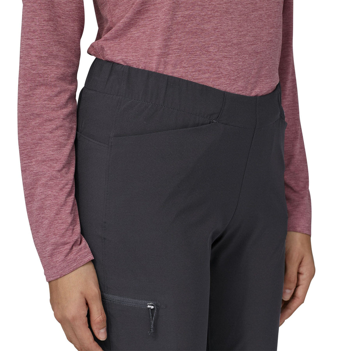 W's Chambeau Rock Pants - Recycled Polyester Pants Patagonia