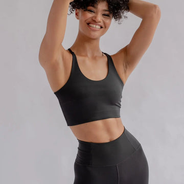 Girlfriend Collective - W's Float Cleo Bra - Made from Recycled Plastic Bottles - Weekendbee - sustainable sportswear