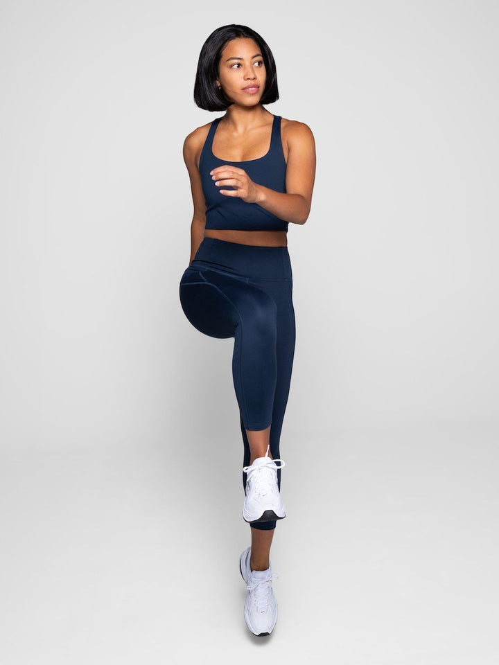 W's Compressive Leggings - 7/8 - Made From Recycled Plastic Bottles Pants Girlfriend Collective