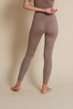 Girlfriend Collective W's Compressive Legging - Limited Colors - Made From Recycled Plastic Bottles Limestone Normal Pants