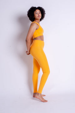 Girlfriend Collective W's Compressive Legging - Limited Colors - Made From Recycled Plastic Bottles Orange Zest Normal Pants