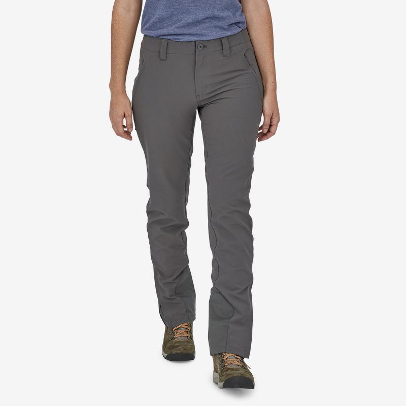 Patagonia - W's Crestview Hiking Pants - Recycled Polyester - Weekendbee - sustainable sportswear