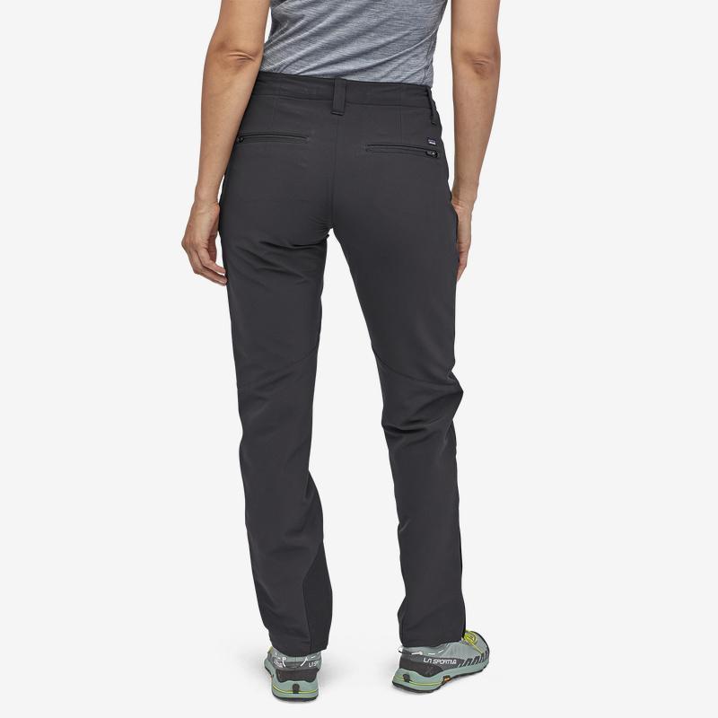 Patagonia - W's Crestview Hiking Pants - Recycled Polyester - Weekendbee - sustainable sportswear
