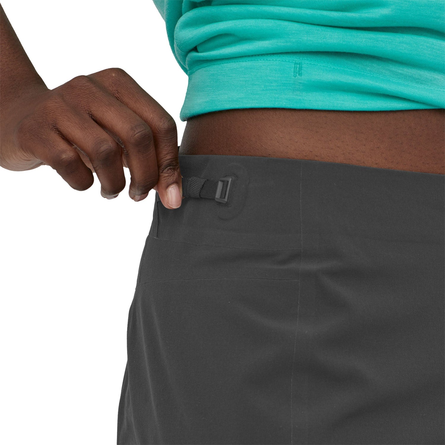 Patagonia - W's Dirt Roamer Bike Shorts - Recycled polyester - Weekendbee - sustainable sportswear