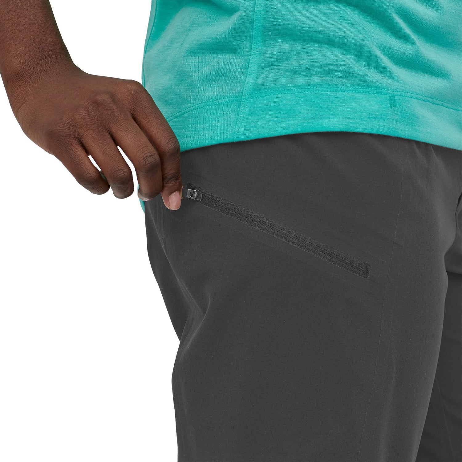 Patagonia - W's Dirt Roamer Bike Shorts - Recycled polyester - Weekendbee - sustainable sportswear