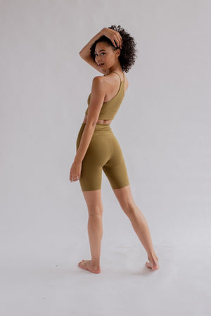 Girlfriend Collective W's Float High-Rise Bike Shorts - Made from recycled plastic bottles Fern