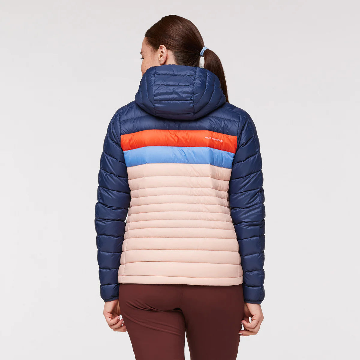 Cotopaxi - W's Fuego Down Hooded Jacket - Responsibly sourced down - Weekendbee - sustainable sportswear