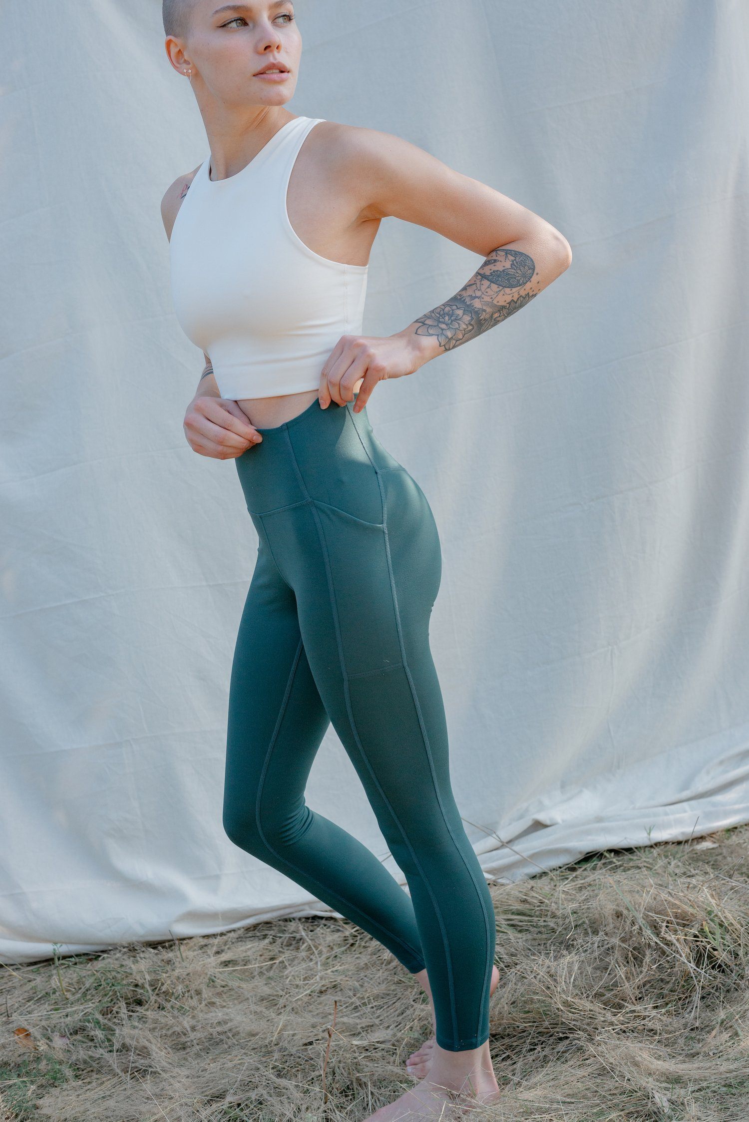 Girlfriend Collective W's High-Rise Pocket Legging - Made From Recycled Water Bottles Moss Pants