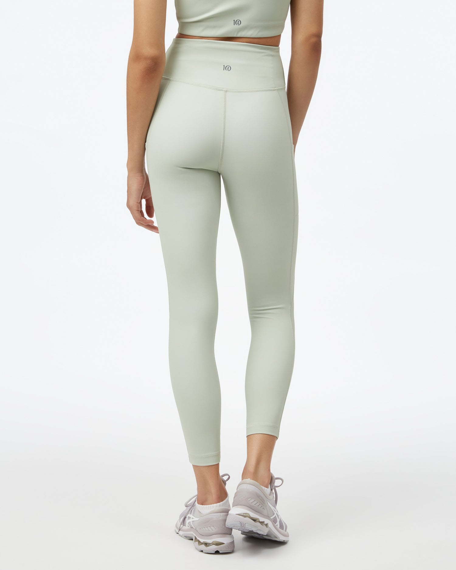 Tentree W's inMotion 7/8 Pocket Legging - Recycled Polyester Seedling Pants