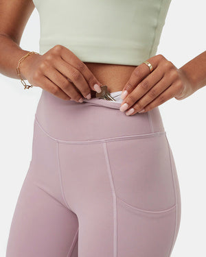 Tentree W's inMotion 7/8 Pocket Legging - Recycled Polyester Lilac Chalk