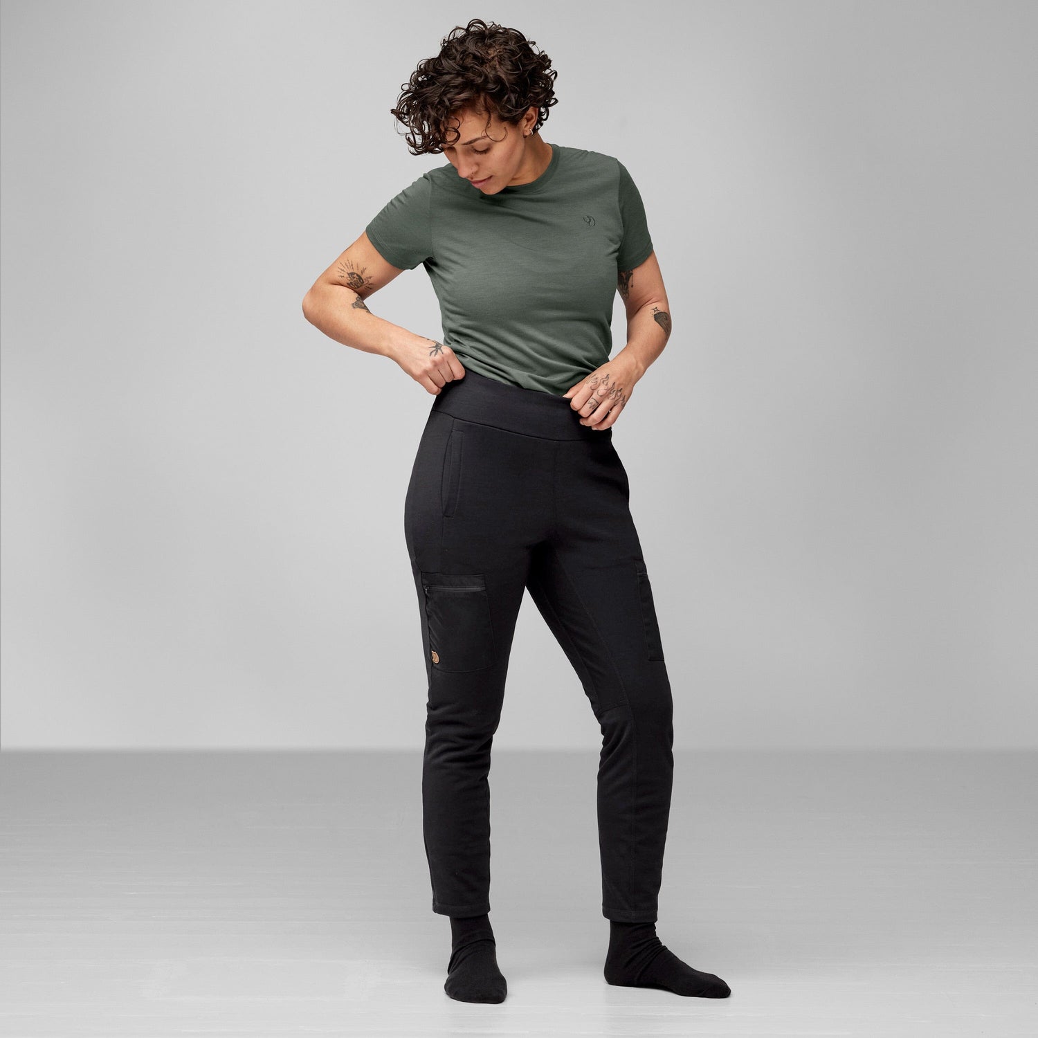 Fjällräven - W's Keb Fleece Trousers - Recycled polyester & Organic cotton - Weekendbee - sustainable sportswear