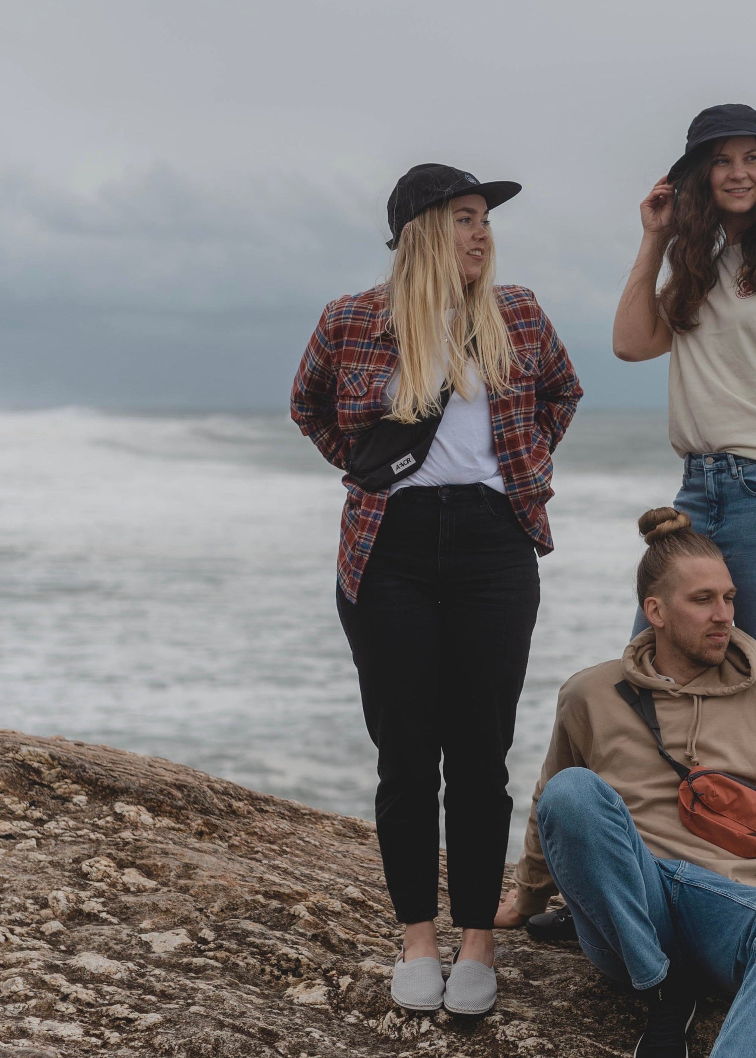 Patagonia W's Long-Sleeved Fjord Flannel Shirt - 100% organic cotton Ice Fjord: Dolomite Blue Shirt