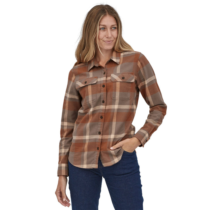 W's Long-Sleeved Fjord Flannel Shirt - 100% organic cotton Shirt Patagonia Comstock: Dusky Brown S