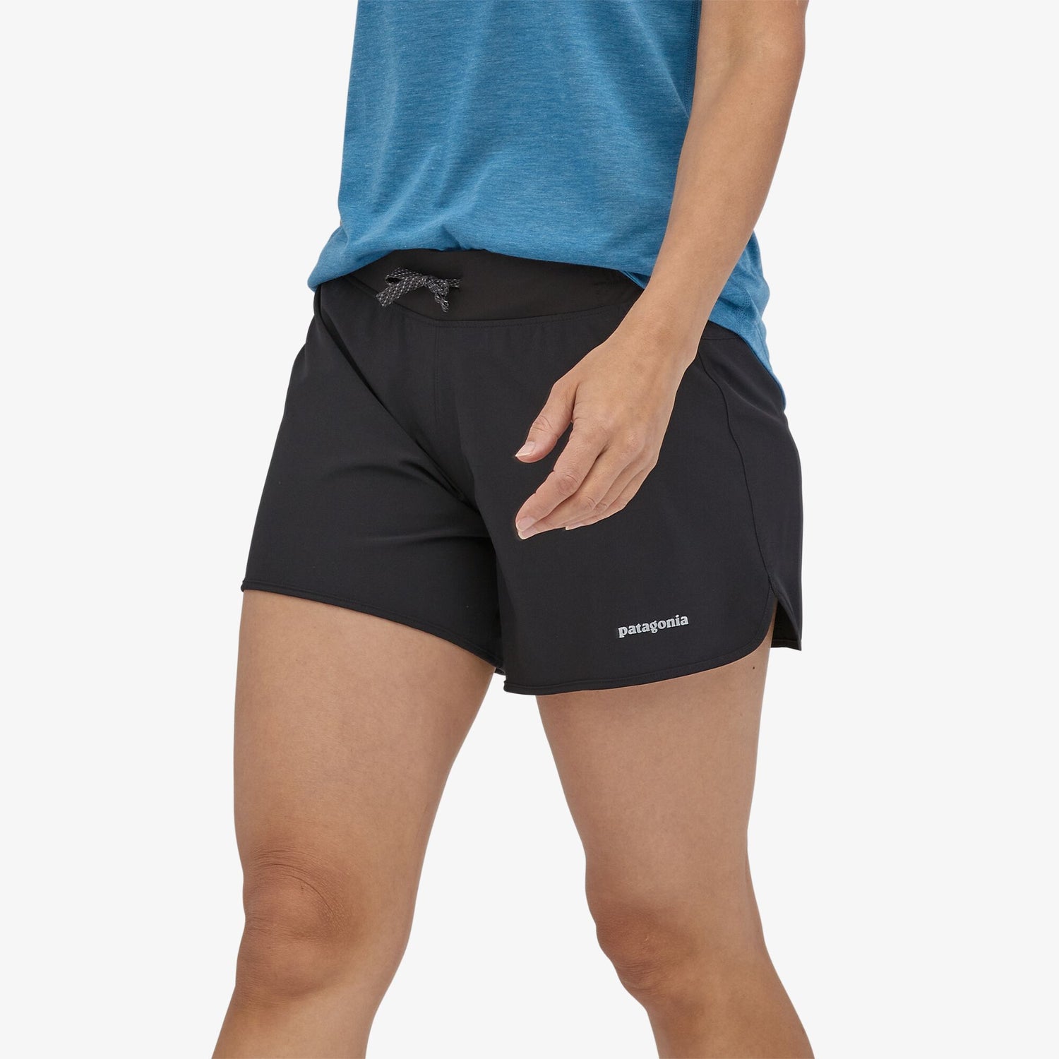 Patagonia - W's Nine Trails Shorts - 6 in. - Recycled Polyester - Weekendbee - sustainable sportswear