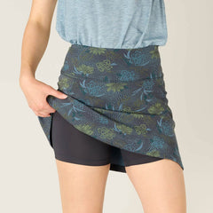 Sherpa W's Nisha Skort - Recycled polyester Haze Floral Skirt