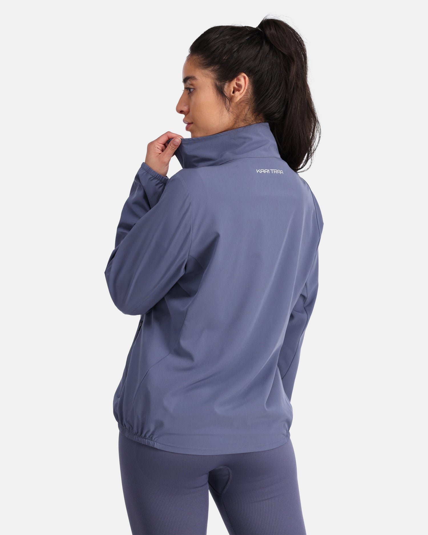 Kari Traa - W's Nora 2.0 Jacket - Recycled Polyester - Weekendbee - sustainable sportswear