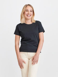 Pure Waste - W's O-neck T-shirt - Recycled Cotton & Recycled Polyester - Weekendbee - sustainable sportswear