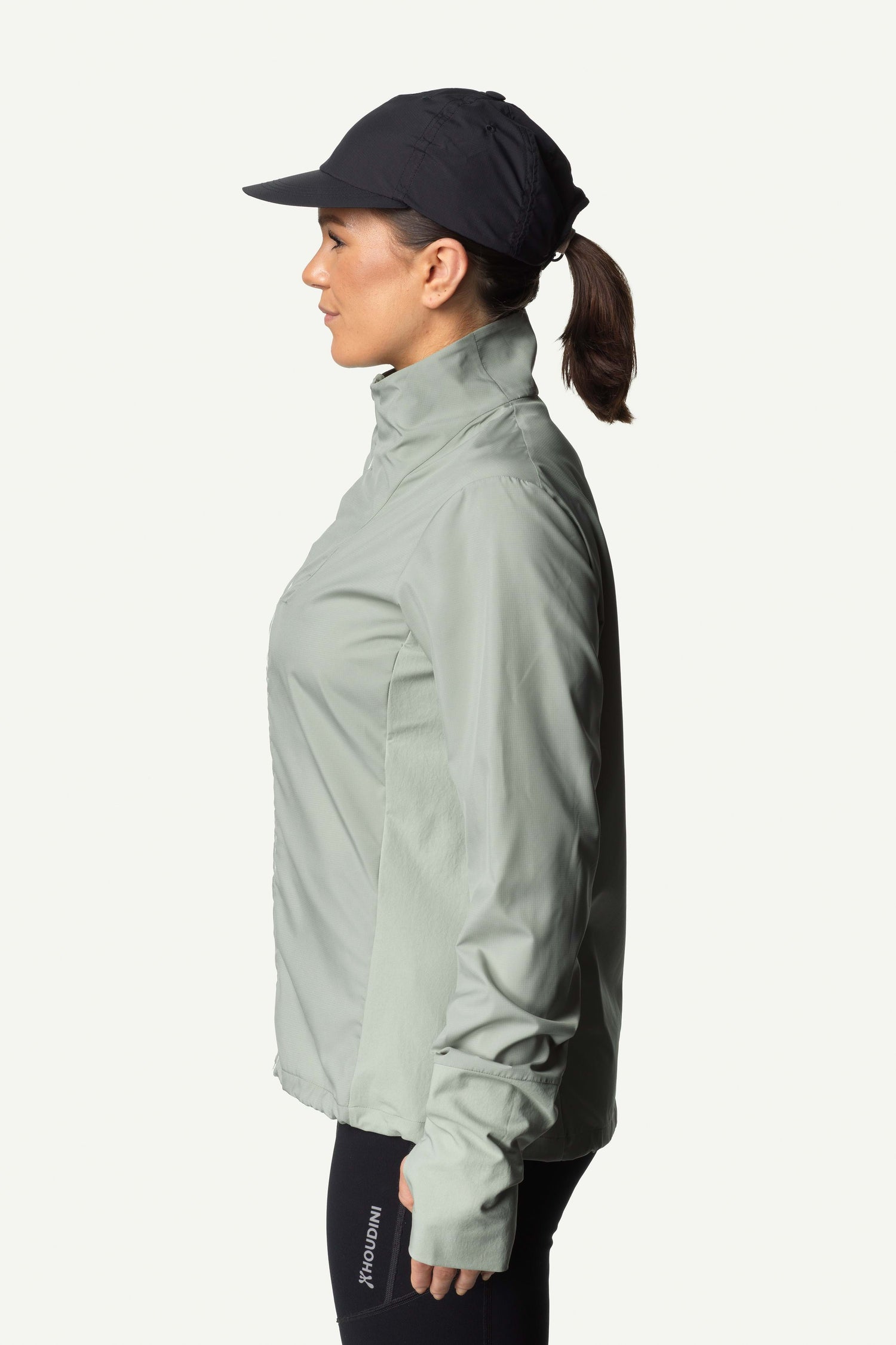 Houdini - W's Pace Wind Jacket - 100% recycled polyester - Weekendbee - sustainable sportswear