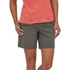 Patagonia - W's Quandary Shorts - 7" - Recycled Nylon - Weekendbee - sustainable sportswear