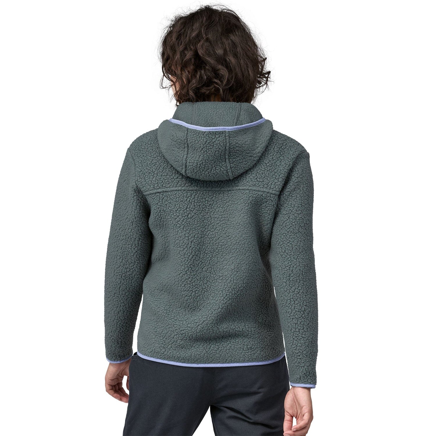Patagonia - W's Retro Pile Fleece Hoody - Recycled Polyester - Weekendbee - sustainable sportswear