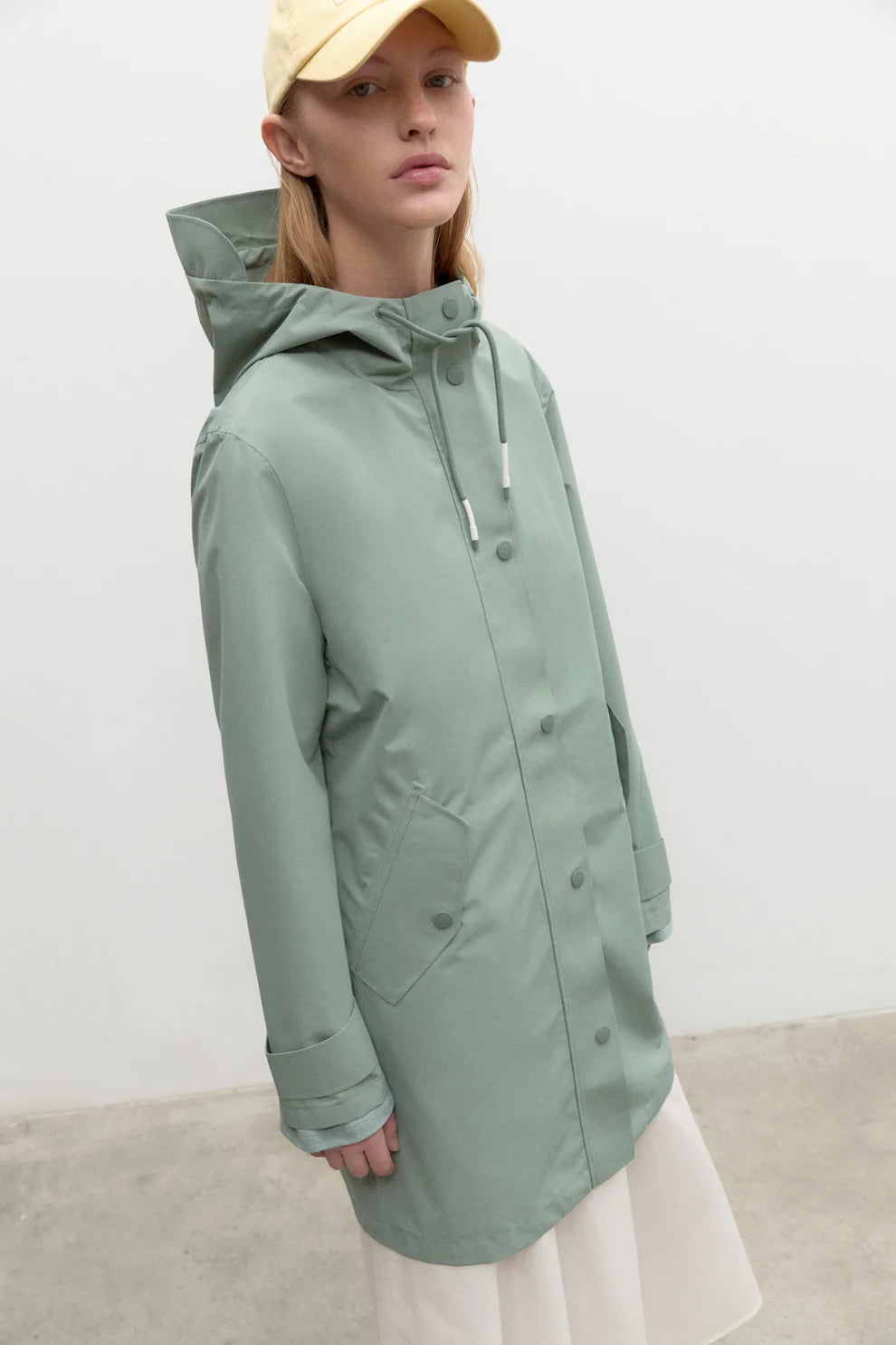 Ecoalf W's Rinnesalf Jacket - 100% Recycled polyester Thyme Jacket
