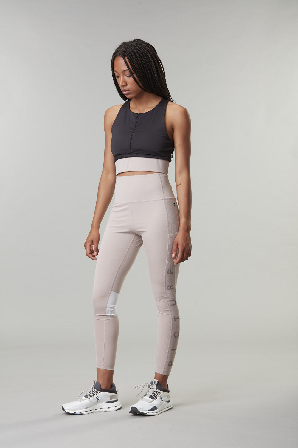 Picture Organic - W's Sanna Crop Top - Recycled Polyester - Weekendbee - sustainable sportswear