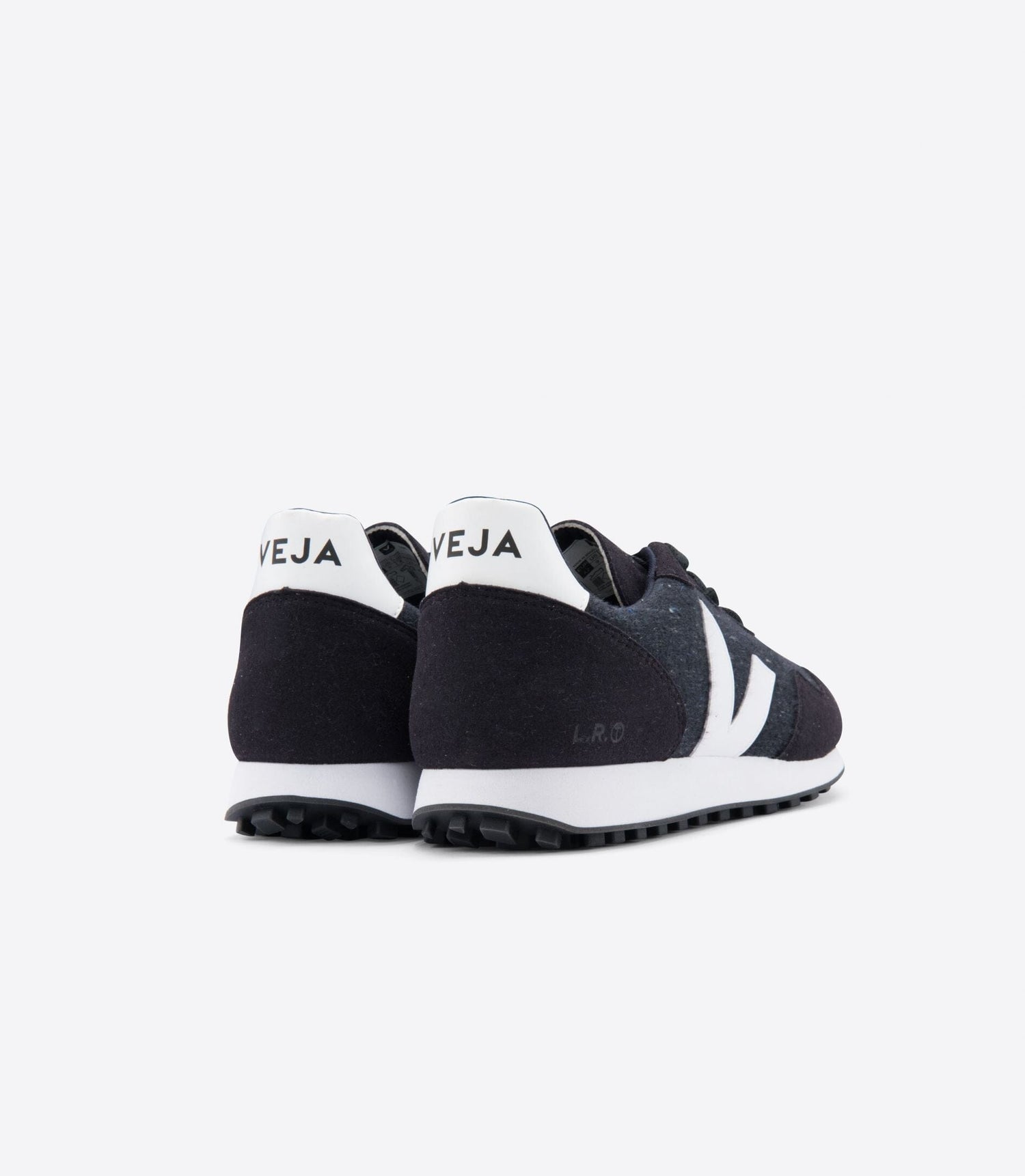 Veja - W's SDU REC Flannel - Recycled cotton & recycled plastic - Weekendbee - sustainable sportswear