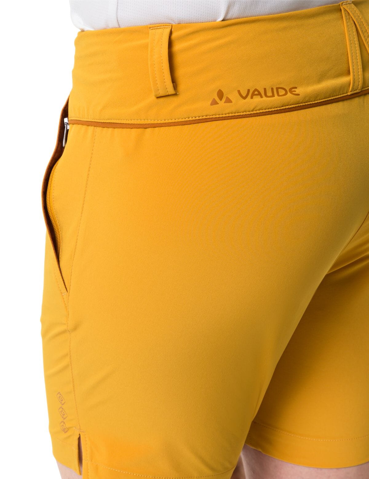 W's Skomer Shorts III - Recycled polyester Pants Vaude