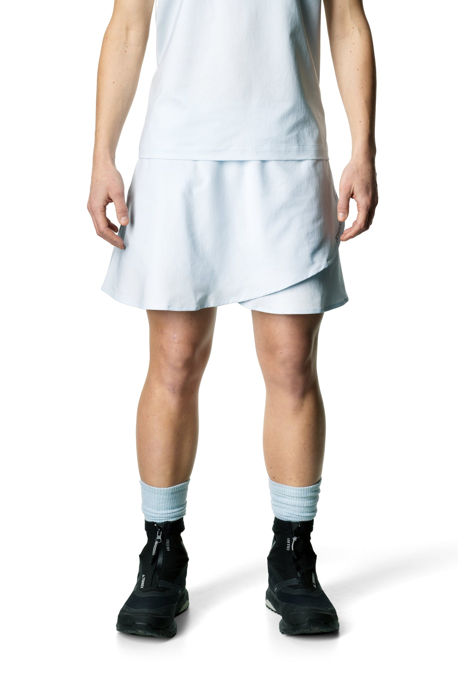 Houdini - W's Skort - Recycled Polyester - Weekendbee - sustainable sportswear