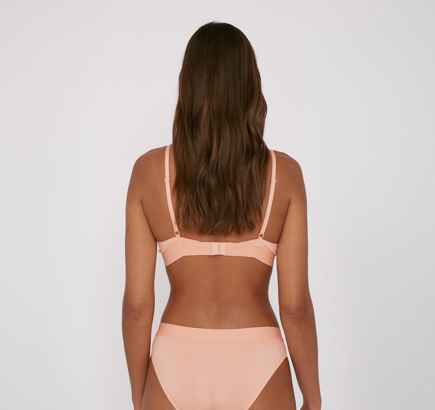 Organic Basics - W's TENCEL Lite Bralette - Weekendbee - sustainable sportswear