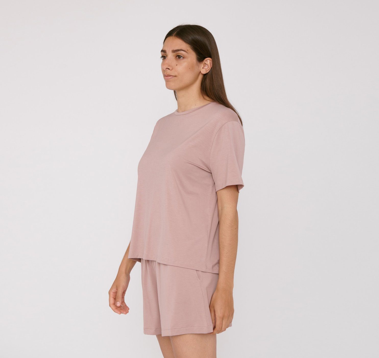 Organic Basics - W's TENCEL Lite Tee - Weekendbee - sustainable sportswear