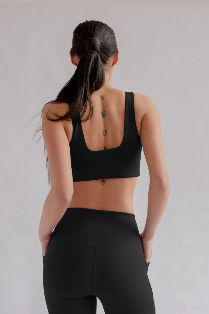 W's Tommy Bra Square Neck - Made from Recycled Plastic Bottles Underwear Girlfriend Collective