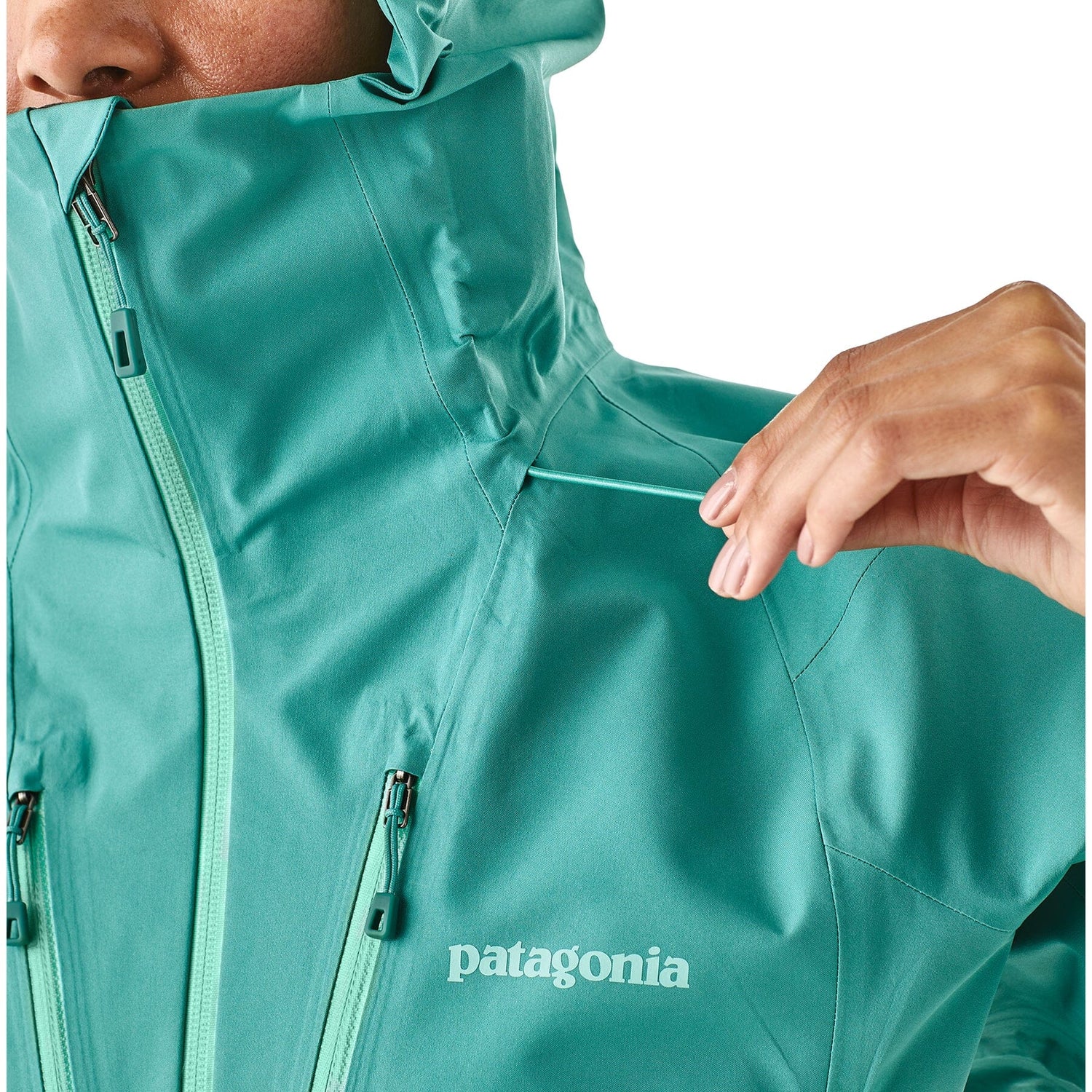 Patagonia W's Triolet Shell Jacket - Recycled Polyester Black Jacket