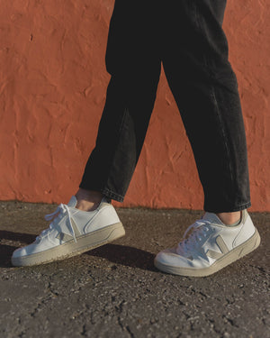Veja W's V-10 CWL - Cotton Worked as Leather White Sun Peach